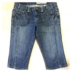 🔥DKNY skinny jeans breeches